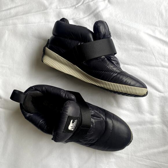 Sorel 10 black out n about puff sneakers - Picture 4 of 11